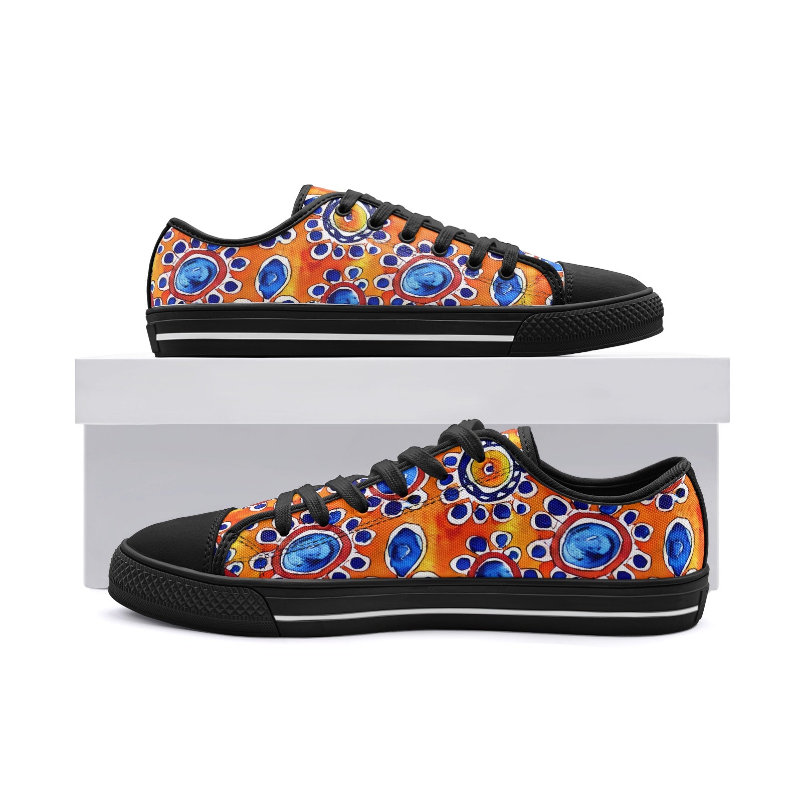 African Pattern Unisex Low Top Canvas Shoes - Bold & Cultural Expression